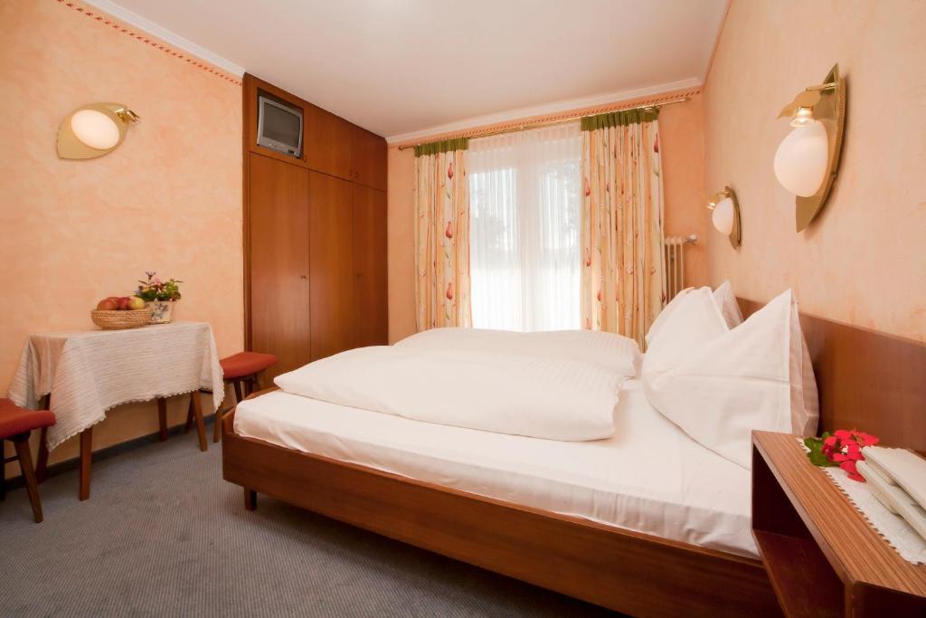 Bed and Breakfast St. Oswalderhof Pörtschach am Wörthersee Habitación foto